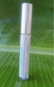 Repair Treatment for Parched Cracked Lips